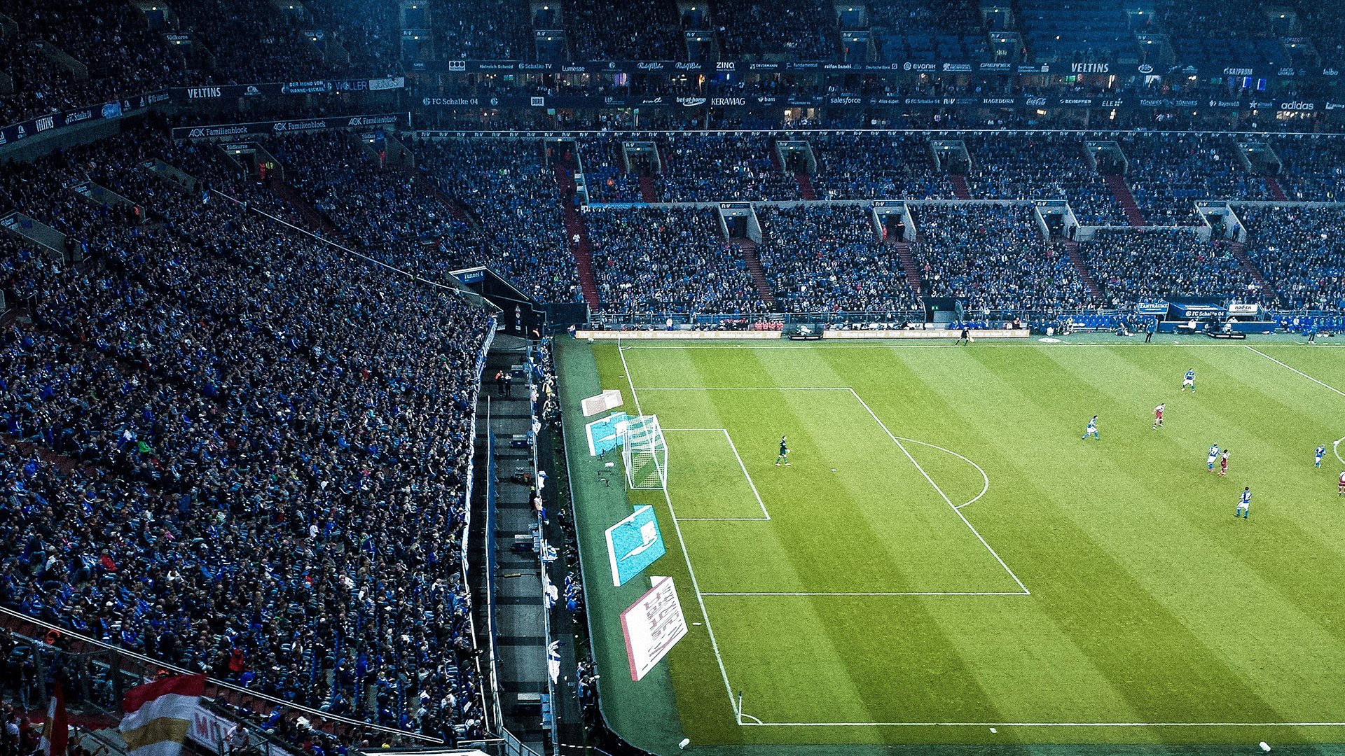 “香港亲子跑步：牛仔3K亲子跑点燃运动与爱”